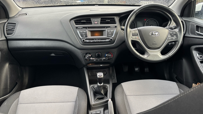Hyundai i20 1.2 SE 5dr Petrol Hatchback